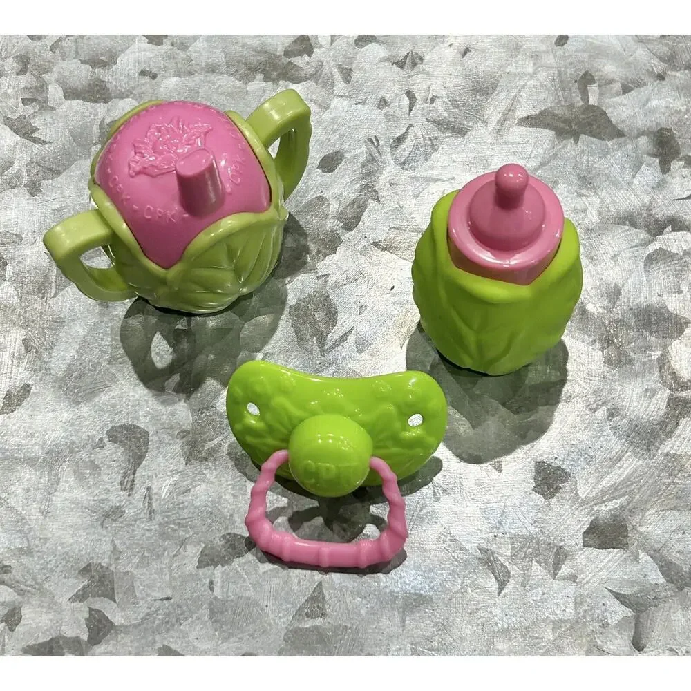2011‎ Cabbage Patch Kids Green Leaf Jakks Toy Feeding Set
